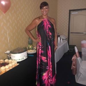 Meet your Posher, Monique